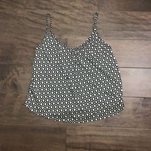 H&M Black & White Top 🖤
